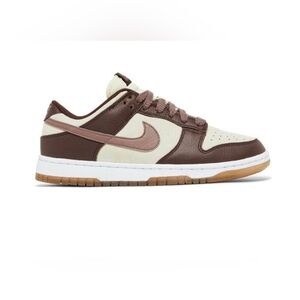 NIKE DUNK LOW  Plum Eclipse WMNS Size 10**New**